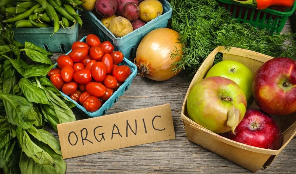 BIRN: Pesticidet kancerogjene të ndalura në Europë tregtohen në Shqipëri